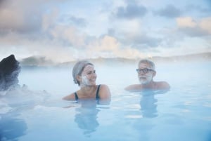 De Reykjavík: Ingresso Premium na Lagoa Azul com Transfer