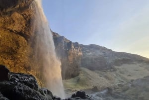 De Reykjavik: explore as cachoeiras da costa sul