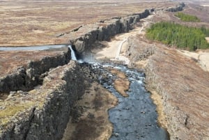 From Reykjavik: Fire And Ice Helicopter Tour with 2 Landings