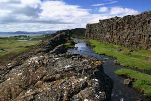 Vanuit Reykjavik: Dagtocht Gouden Cirkel en gletsjeravontuur