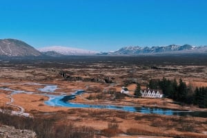 De Reykjavík: Excursão de um dia ao Círculo Dourado, Friðheimar e Lagoa