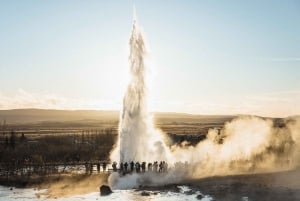 From Reykjavik: Golden Circle Private Tour & Photographs