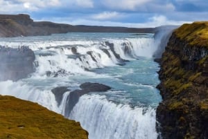 Fra Reykjavik: Golden Circle & Secret Lagoon dagstur