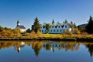 Von Reykjavik aus: Golden Circle & Secret Lagoon Guided Tour