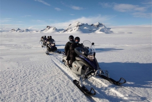 Fra Reykjavik: Golden Circle Super Jeep & Snowmobiling Tour