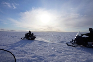 Fra Reykjavik: Golden Circle Super Jeep & Snowmobiling Tour