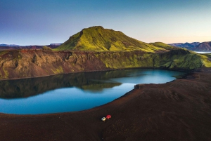 Vanuit Reykjavik: 4x4-tour door de hooglanden en lavavelden