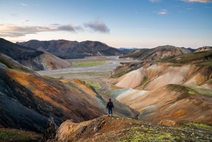 Z Reykjaviku: Wycieczka 4x4 po wyżynach i polach lawy