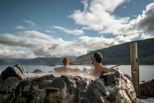 Desde Reikiavik: Traslado privado a las Termas de Hvammsvík