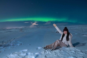 Depuis Reykjavik : Visite guidée des aurores boréales avec photos