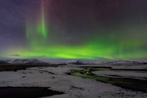 From Reykjavik: Northern Lights Hunt Super 4X4 Tour