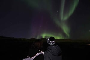 Vanuit Reykjavik: Noorderlicht Tour met Hot Cocoa & Foto's