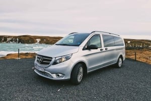 Do porto de Reykjavik: Traslado privativo para a Lagoa Azul