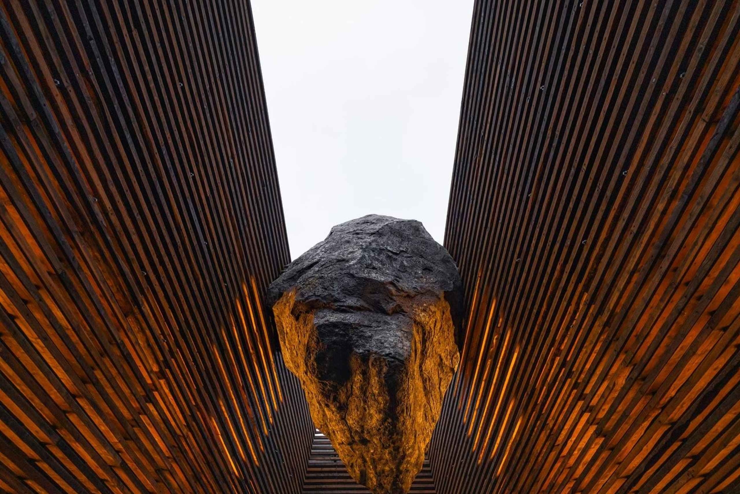 From Reykjavik: Private Return Transfer to Sky Lagoon