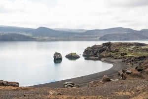 From Reykjavik: Reykjadalur Geothermal Valley Hiking Tour