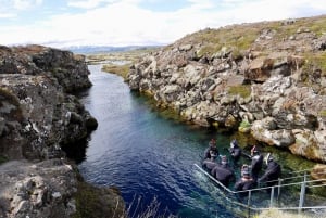 Depuis Reykjavik : Excursion d'une demi-journée de plongée en apnée à la fissure de Silfra