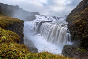 From Reykjavik: Small Group Golden Circle Day Trip