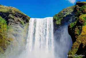 レイキャビク発：南海岸と氷河ハイキングのプライベートツアー