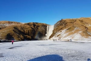 De Reykjavik: viagem de um dia à costa sul e à caverna de gelo de Katla