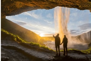 Reykjavik: Small Group South Coast Tour with Spanish Guide