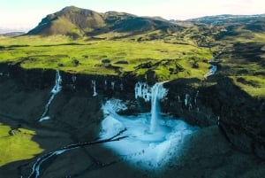 レイキャビク発：南海岸ハイライト日帰りツアー