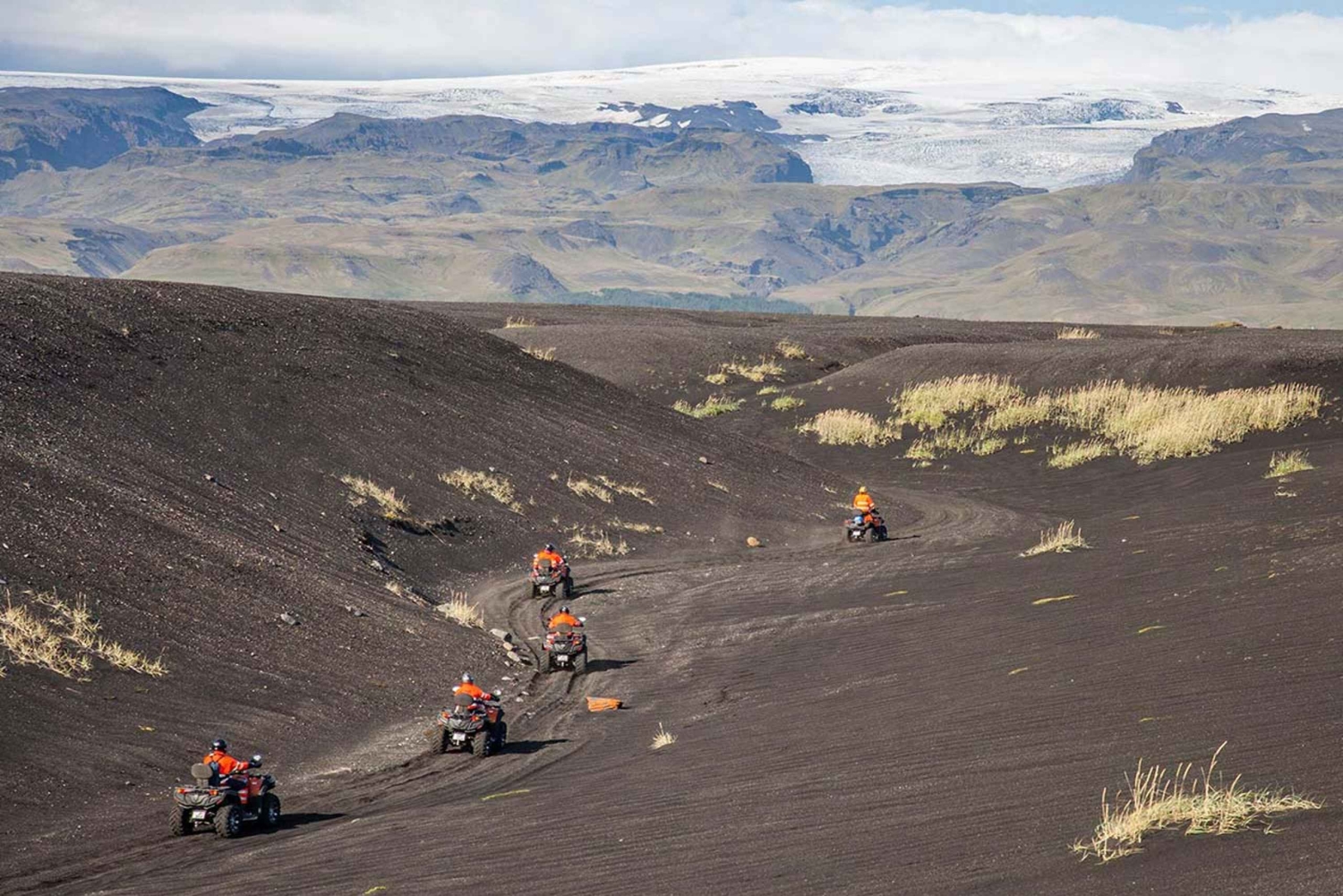 Из Рейкьявика: южное побережье, авиакатастрофа и пляжный тур на квадроциклах