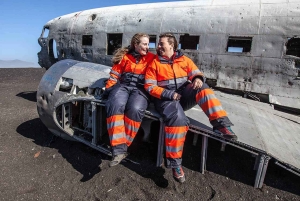 Из Рейкьявика: южное побережье, авиакатастрофа и пляжный тур на квадроциклах