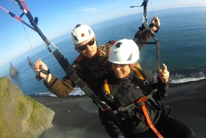 Au départ de Reykjavík : Parapente en tandem et excursion dans le sud de l'Islande