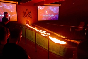 Desde Reikiavik: Espectáculo de Lava de Vík y Excursión a las Cascadas de la Costa Sur