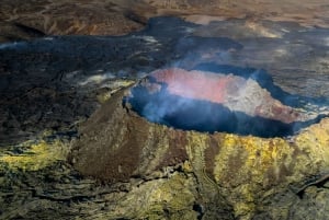 Private Hiking Tour: Volcanic Eruption Site & Reykjanesbær