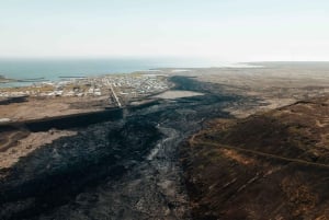 From Reykjavik: Volcanic Peninsula & Grindavik Minibus Tour