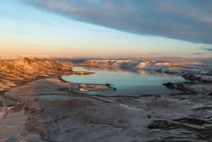 From Reykjavik: Volcanic Peninsula & Grindavik Minibus Tour