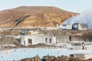 Från Reykjavík: Dagsutflykt till vulkanerna och Blå lagunen