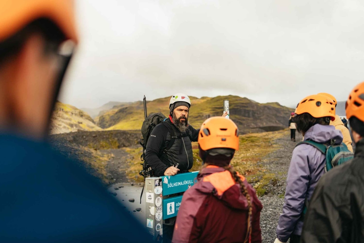 De Reykjavík: Cachoeiras, Praia Negra e Viagem de um dia à Geleira