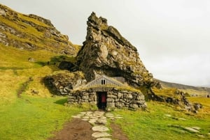 De Reykjavík: Cachoeiras, Praia Negra e Viagem de um dia à Geleira