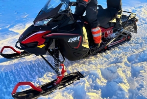Passeio de um dia de motoneve no glaciar e lagoa de Laugaris a partir de Reiquiavique