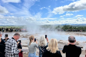 Golden Circle and Fridheimar Greenhouse Private Tour