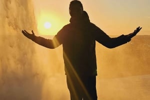 Golden Circle and South Coast Tour with 7+ Great Attractions