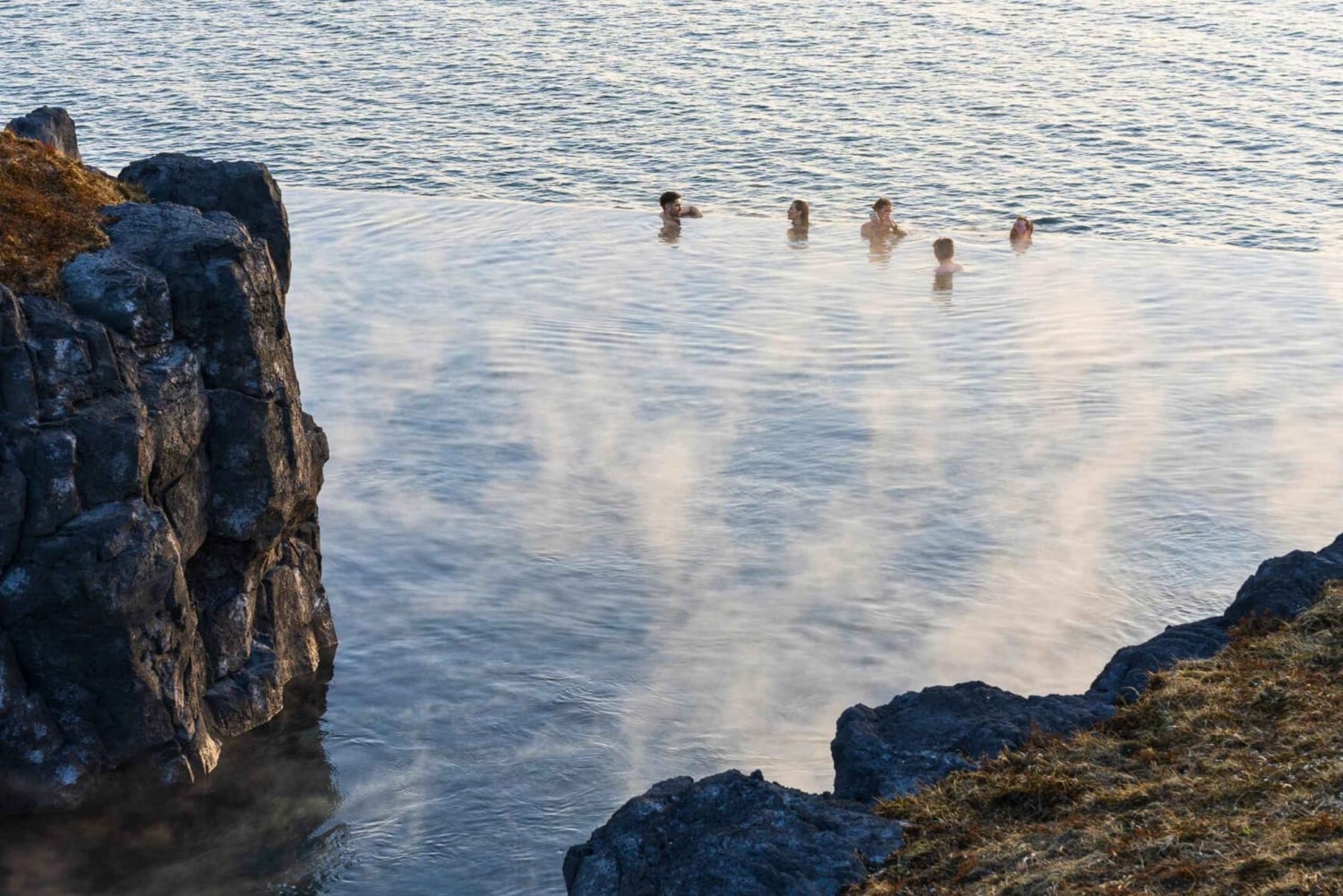 Den gyldne cirkel Elite: Friðheimar-gården og Sky Lagoon