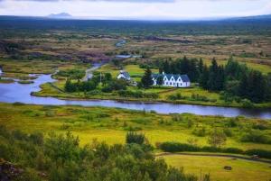 Den gyldne cirkel Elite: Friðheimar-gården og Sky Lagoon