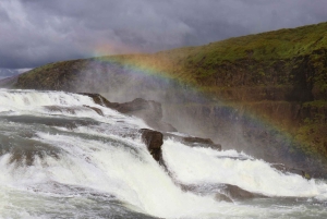 Den gyldne cirkel Elite: Friðheimar-gården og Sky Lagoon