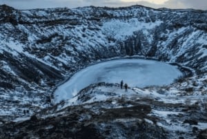 Golden Circle Highlights: Private Day Tour from Reykjavík