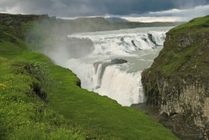 Golden Circle: Private Tour for up to 7 PAX /7 Hours/