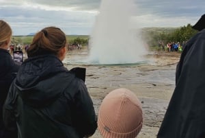 Prywatna wycieczka po Złotym Kręgu z tunelem lawowym (opcjonalnie)