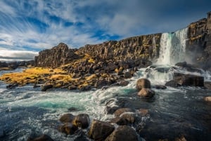 Reykjavik: Złoty Krąg, nurkowanie w Silfrze i lunch na farmie