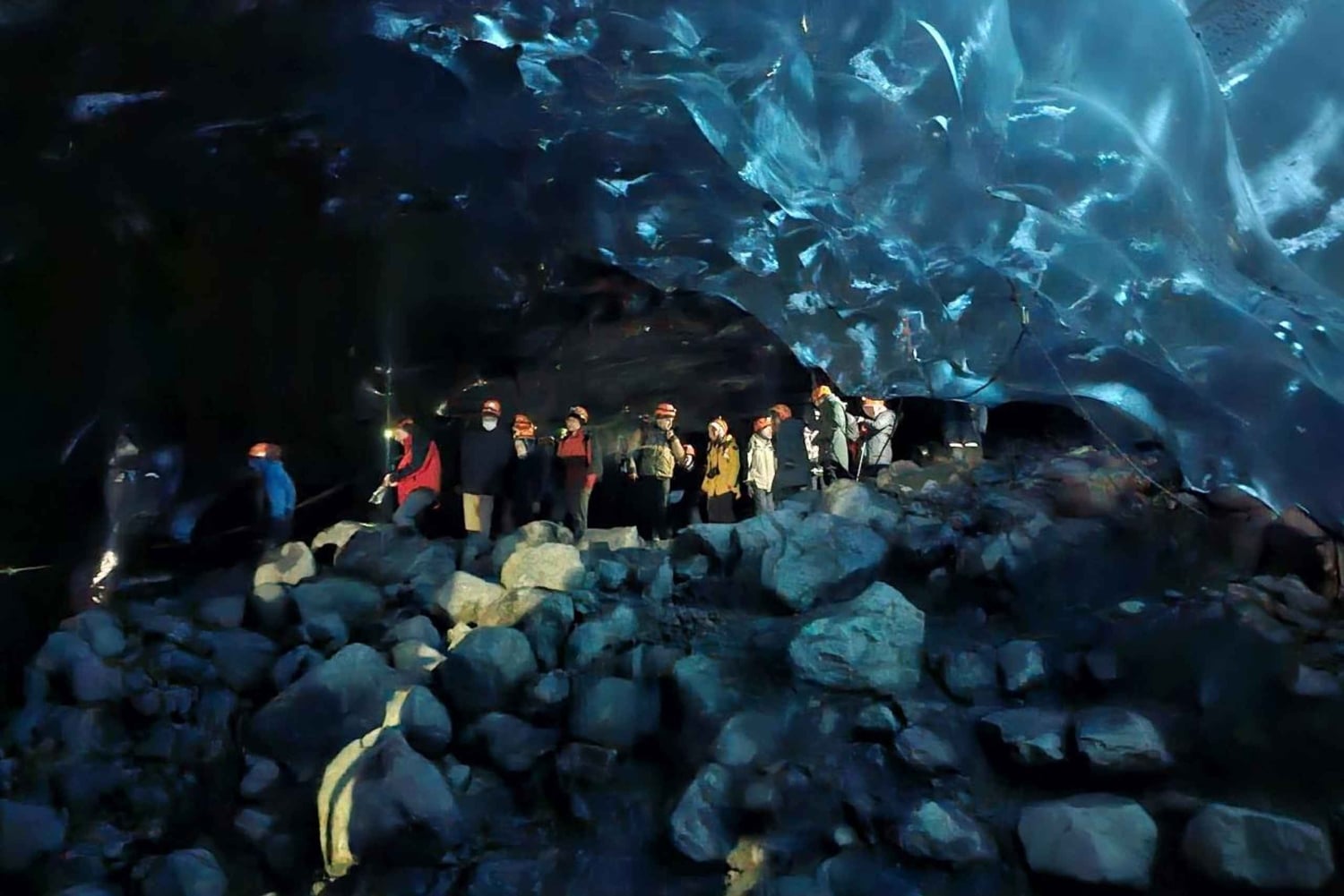 Islandia: tour de invierno de 10 días con alojamiento y comidas