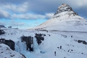 Islandia: tour de invierno de 10 días con alojamiento y comidas