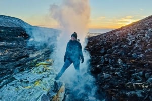 Fagradalsfjall Volcano Hike – Small Group, Daily Tour