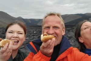 Escursione al vulcano Fagradalsfjall - Piccolo gruppo con guida locale