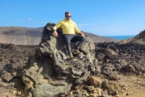 Escursione al vulcano Fagradalsfjall - Piccolo gruppo con guida locale